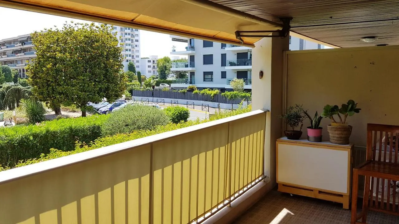 Studio Neuf Et Equipe, Plages Et Restaurants A Deux Pas ! Apartment Saint-Laurent-du-Var